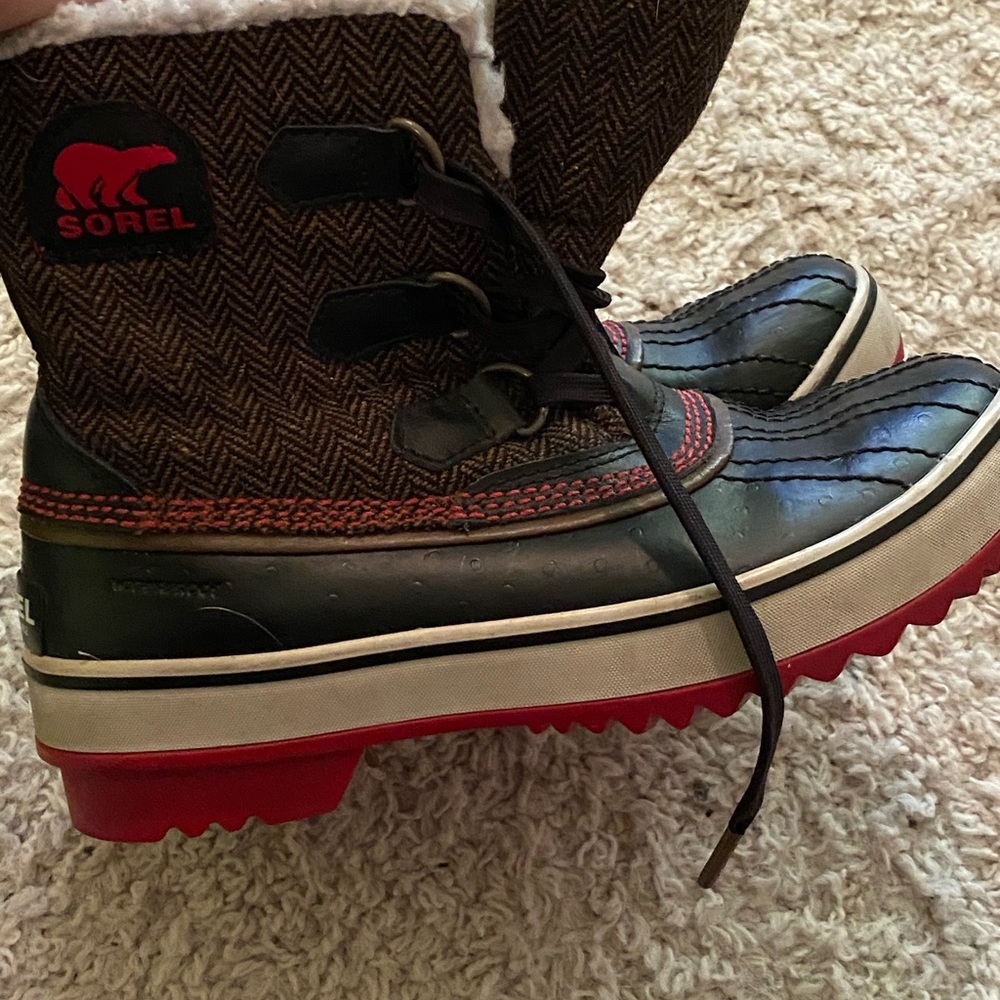 Sorel winter waterproof boots - Picture 5 of 6